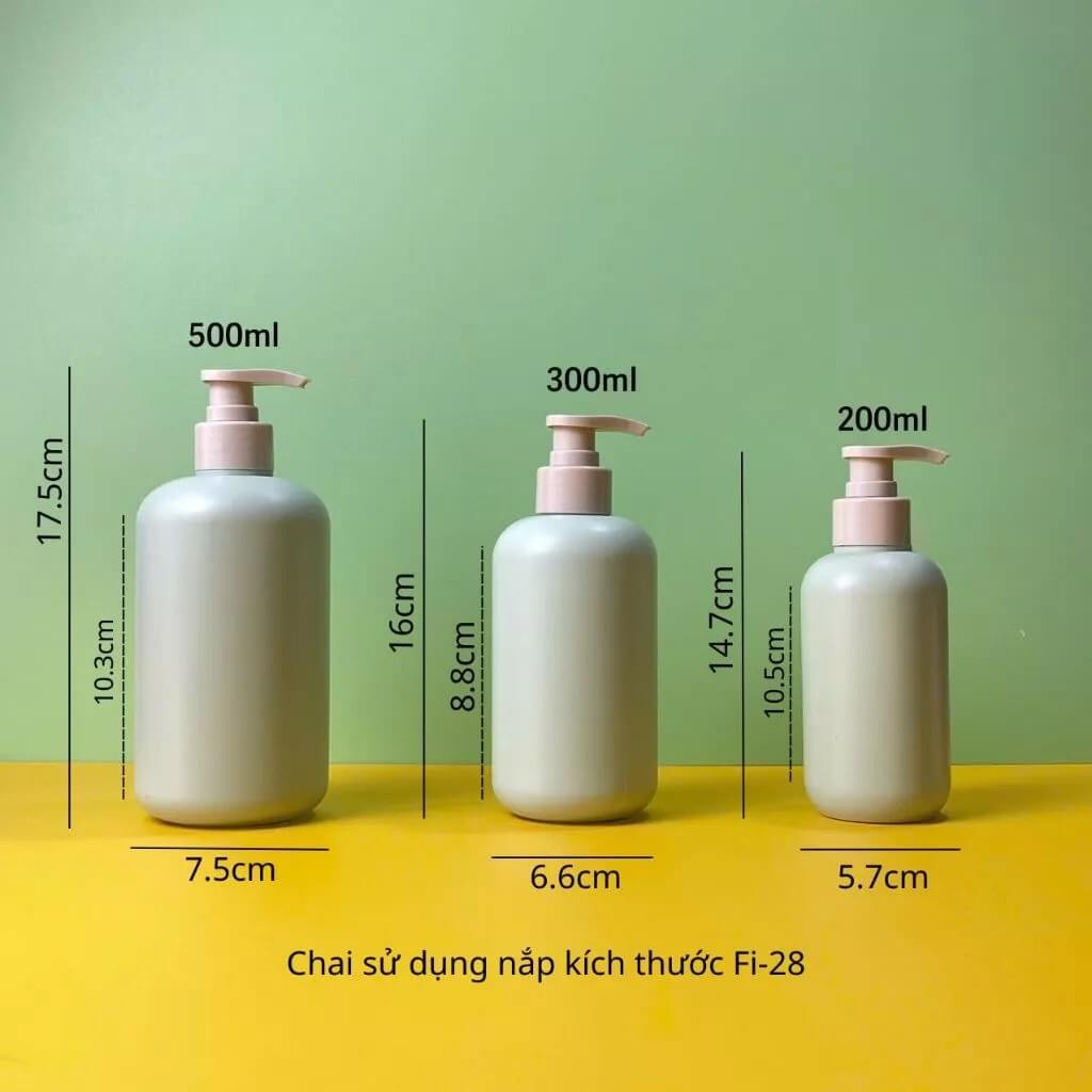 chai-nhua-hdpe-tron-xanh-voi-nhan-nau-tron_2 chai nhua hdpe tron xanh voi nhan nau tron 2